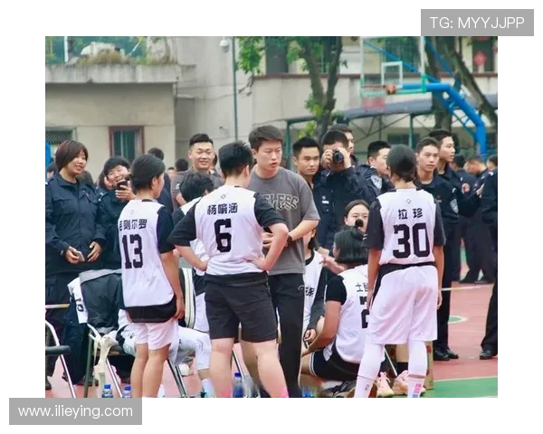 全运会回顾：成都篮球队展现实力与团队精神的精彩表现