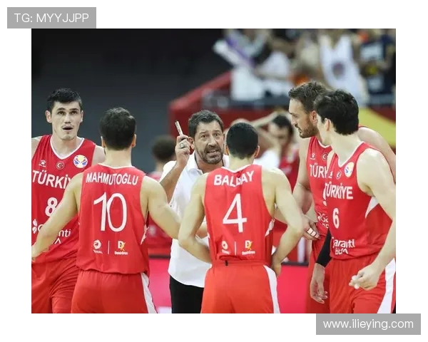 南京篮球队在世界杯中的速度表现分析与点评