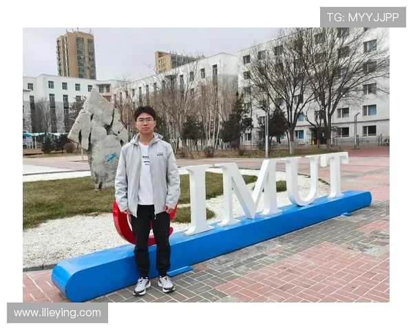 周娜畅谈极限运动的挑战与成长之路,回顾精彩瞬间与未来展望 周娜畅谈极限运动的挑战与成长之路,回顾精彩瞬间与未来展望