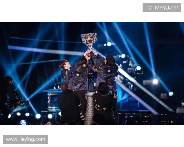 热议和平精英IG战队个人能力的蜕变与团队协作的融合探讨