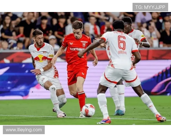 博尔顿与西布罗姆维奇的精彩对决揭示英冠联赛的竞争魅力与球队实力较量