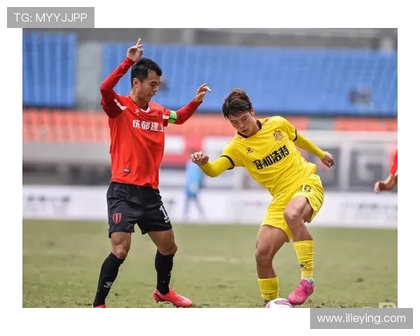 成都兴城迎战呼和浩特争夺中甲联赛关键三分的激烈对决 成都兴城迎战呼和浩特争夺中甲联赛关键三分的激烈对决