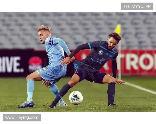 澳超精彩对决纽喷气主场迎战墨尔本球队争夺三分