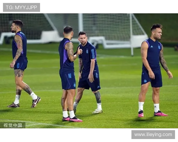 荷兰与阿根廷主帅战术对决解析及比赛前瞻展望