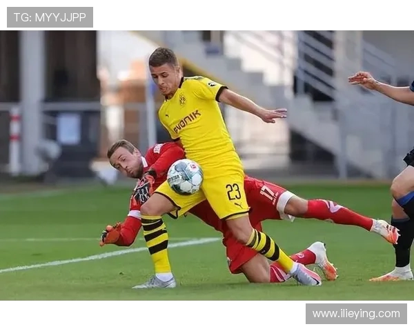 上海足球队在世界杯中的团队协作表现分析与点评