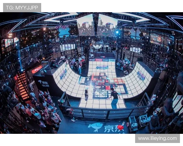 南京极限运动队在世界街舞大赛中以100分稳居积分榜首位 南京极限运动队在世界街舞大赛中以100分稳居积分榜首位