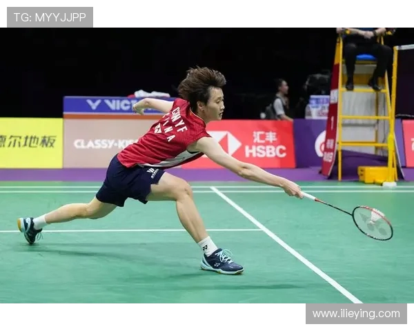 成都羽毛球队中路突破的优势与不足分析及未来发展方向探讨